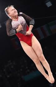 曼联2-2埃弗顿，B费点射+助攻，芒特破门，海文自摆乌龙