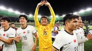 亚利桑那响尾蛇在 2023 年以黑马之姿横扫道奇挺进总决赛，展现年轻新星的冲劲